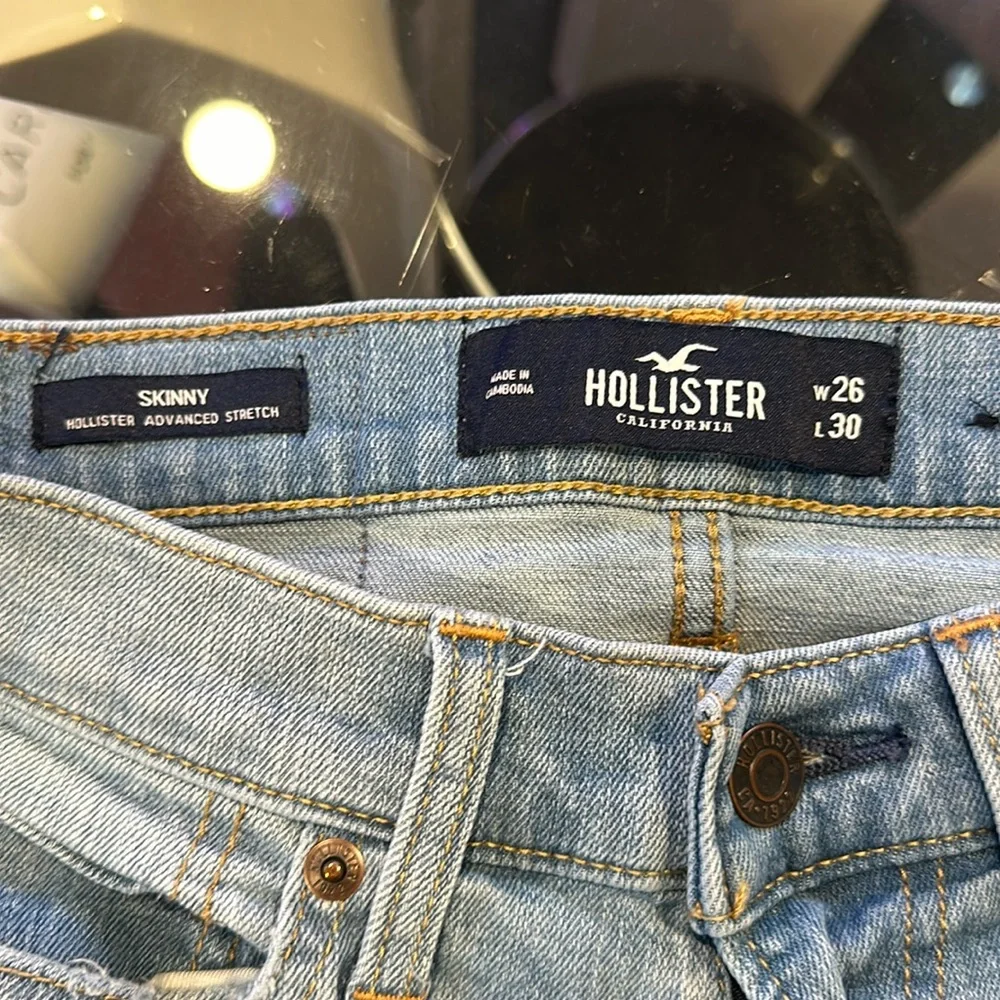 Hollister Men’s Light Wash Skinny Jeans - 26x30 - Picture 5 of 5